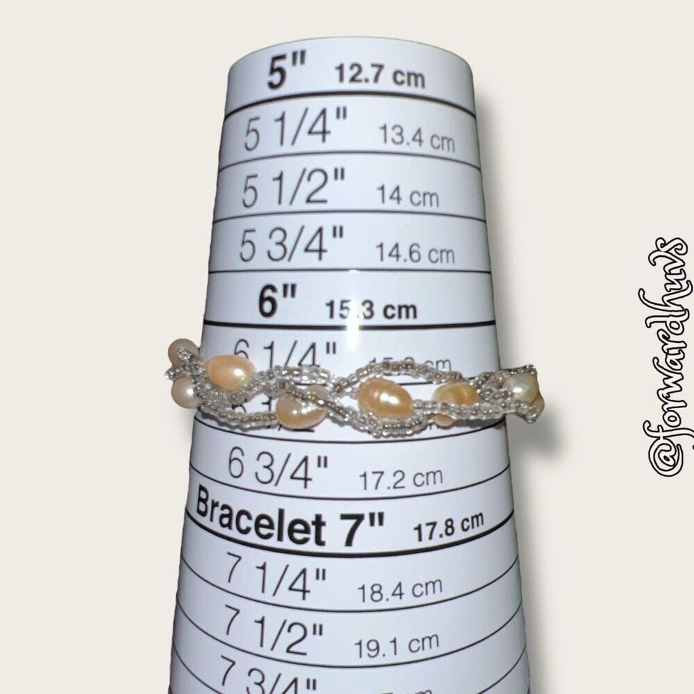 Bundle Sale 3 for $15 | Pearl Seed Bead Bracelet - Picture 4 of 7